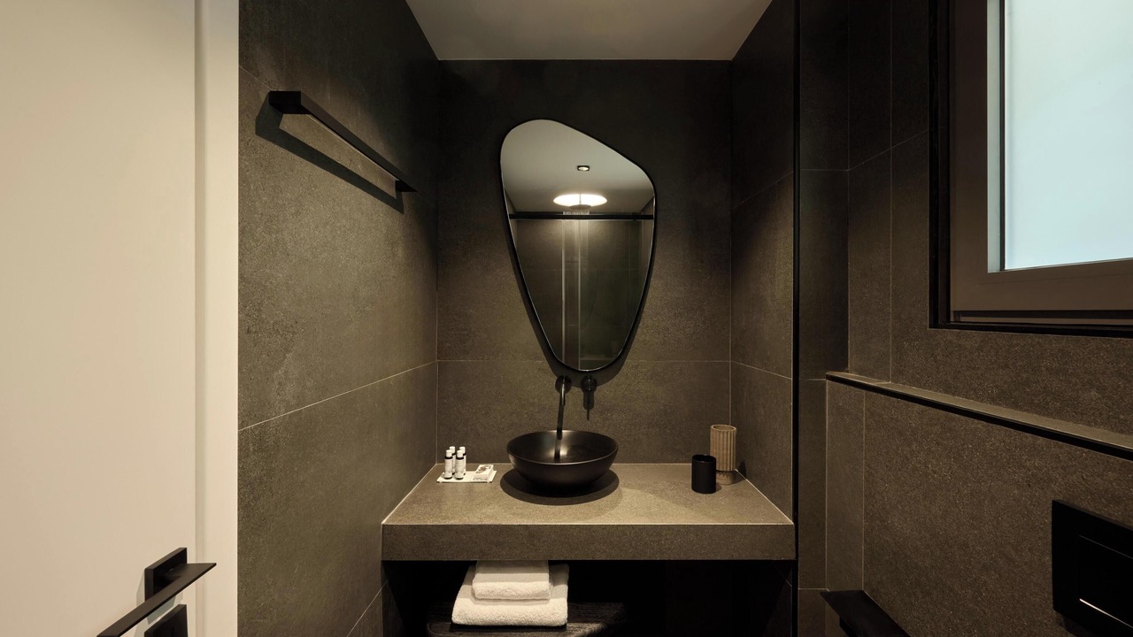 Photo of Bathroom in Omonia