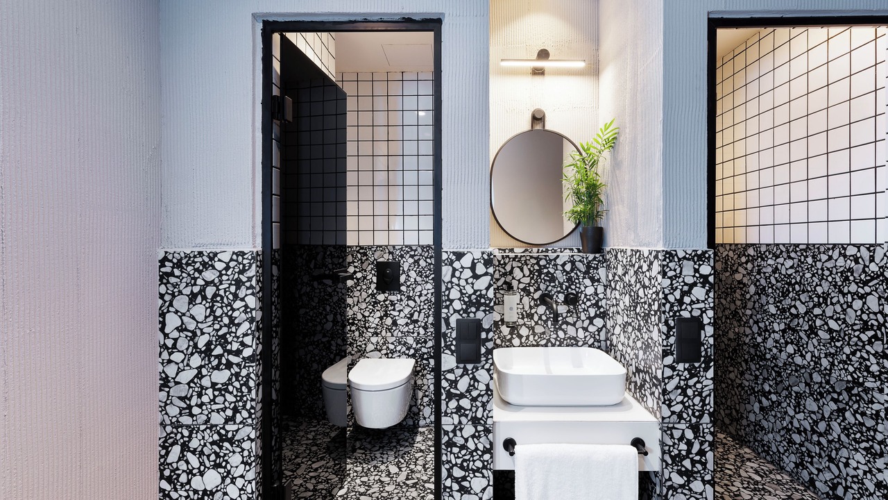 Photo of Bathroom in Omonia