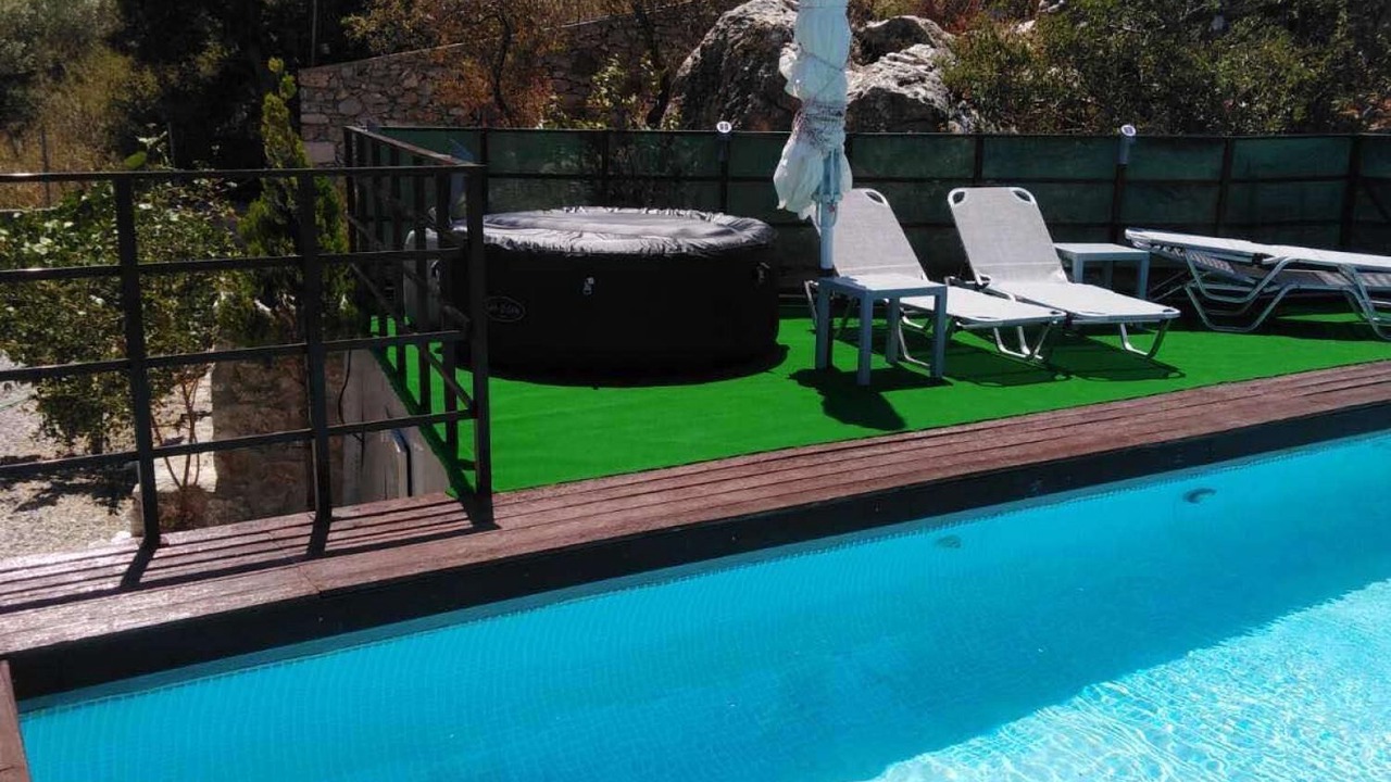 Photo of Outdoor in Amari