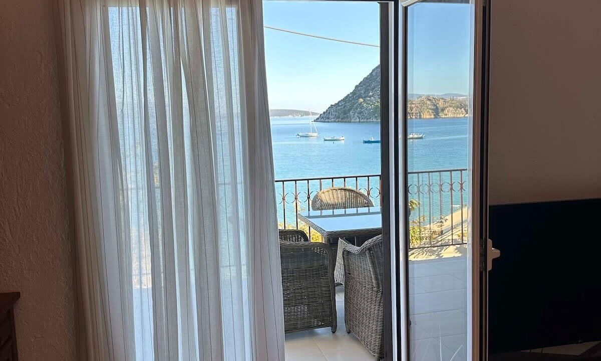 Photo of Patio Balcony in Tolo