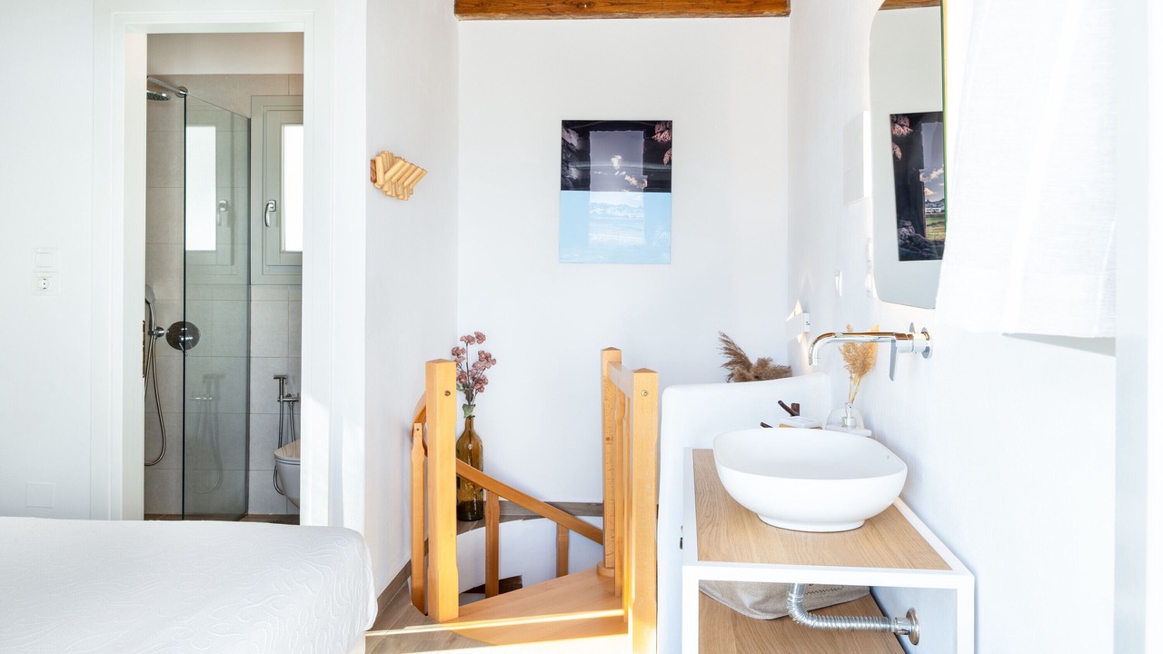 Photo of Others in Milos