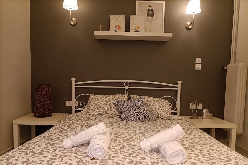 Photo of Bedroom in Ampelokipoi