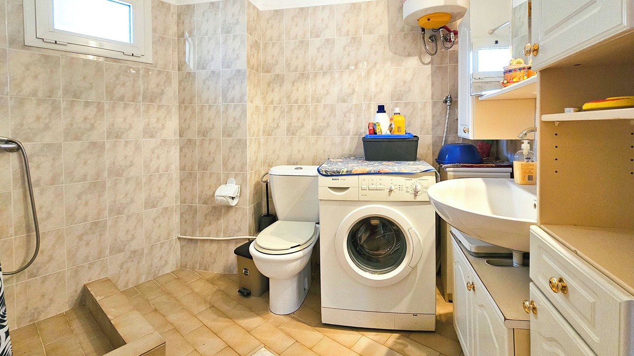 Photo of Bathroom in Katerini