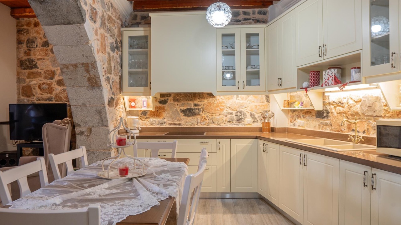 Photo of Kitchen in Ano Karouzana