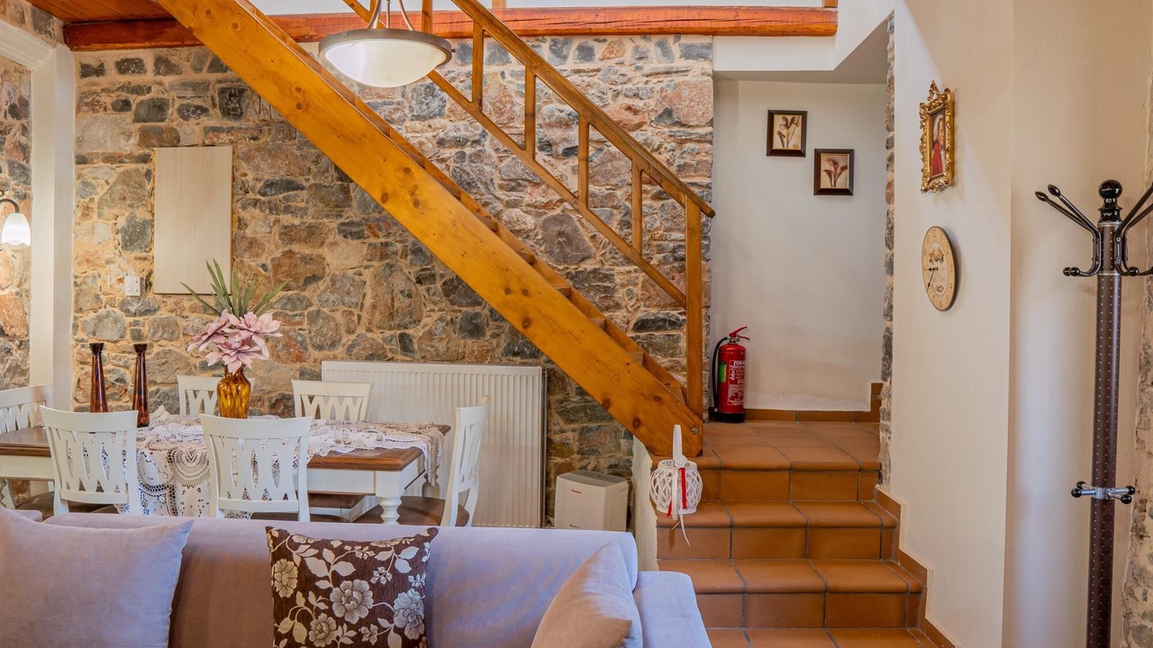 Photo of Livingroom in Ano Karouzana