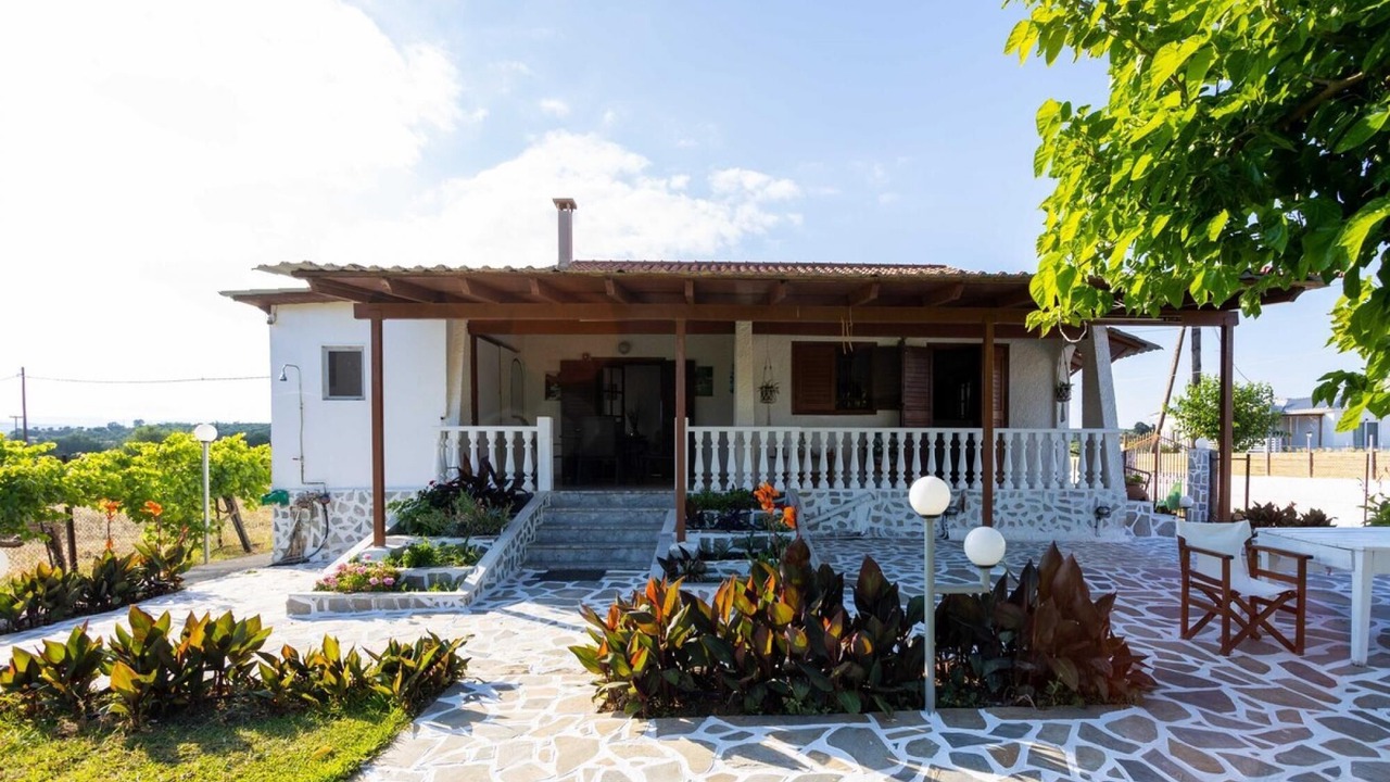 Photo of Outdoor in Messini