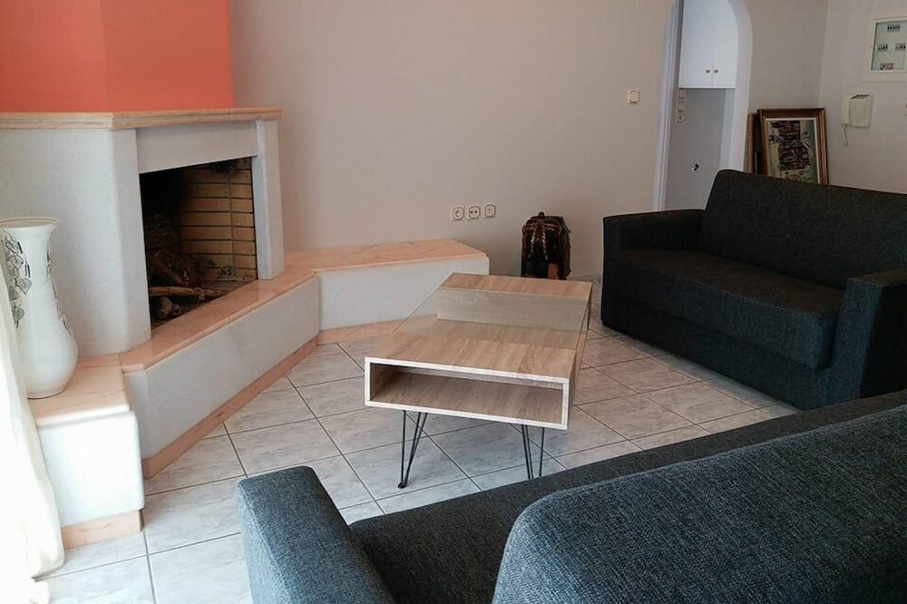 Photo of Livingroom in Molos-Agios Konstantinos