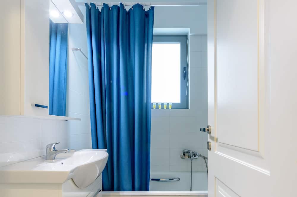 Photo of Bathroom in Ilioupoli