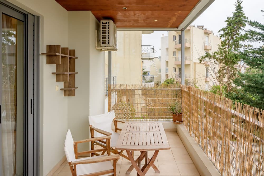 Photo of Patio Balcony in Ilioupoli