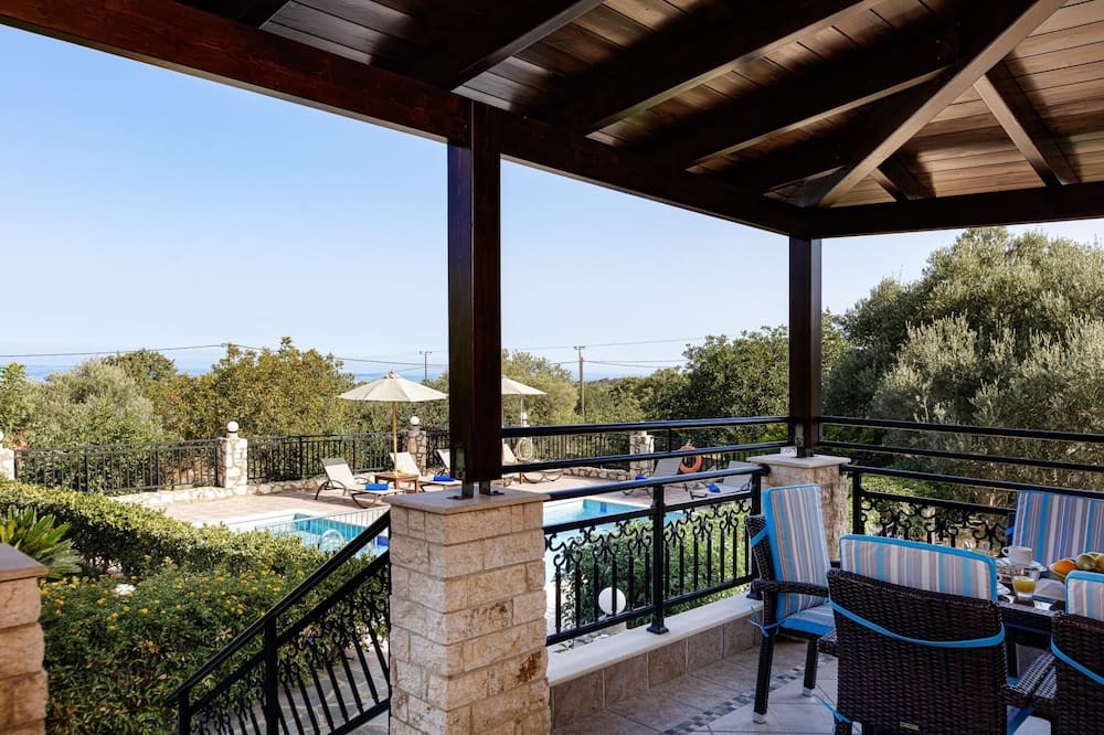 Photo of Outdoor in Xiro Chorio