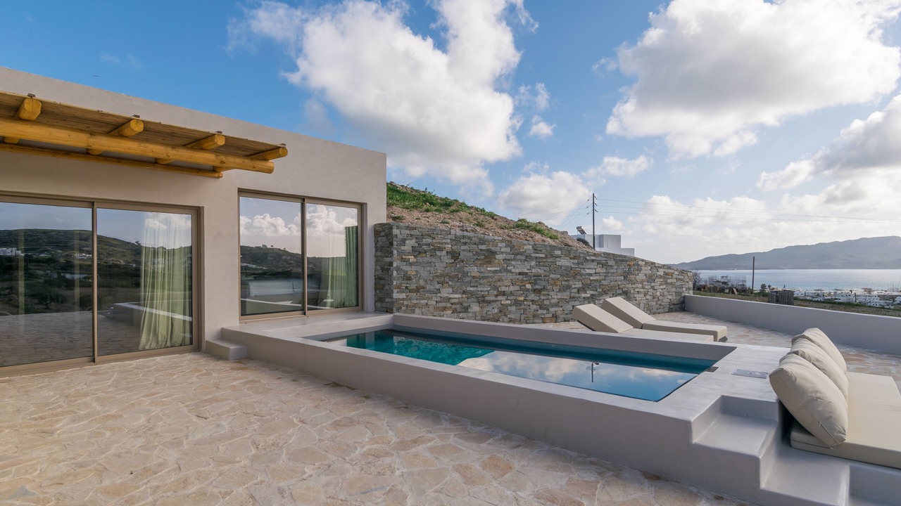 Photo of Bedroom in Adamas