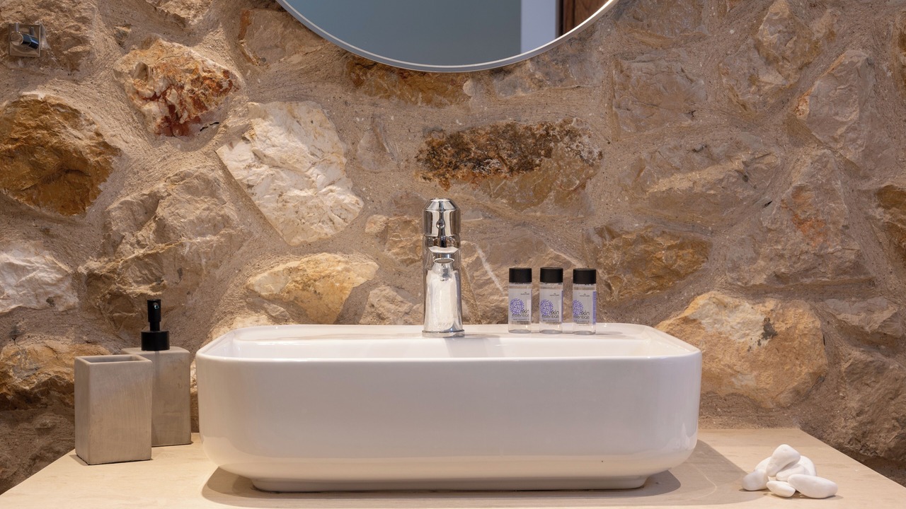 Photo of Bathroom in Phthiotis Region