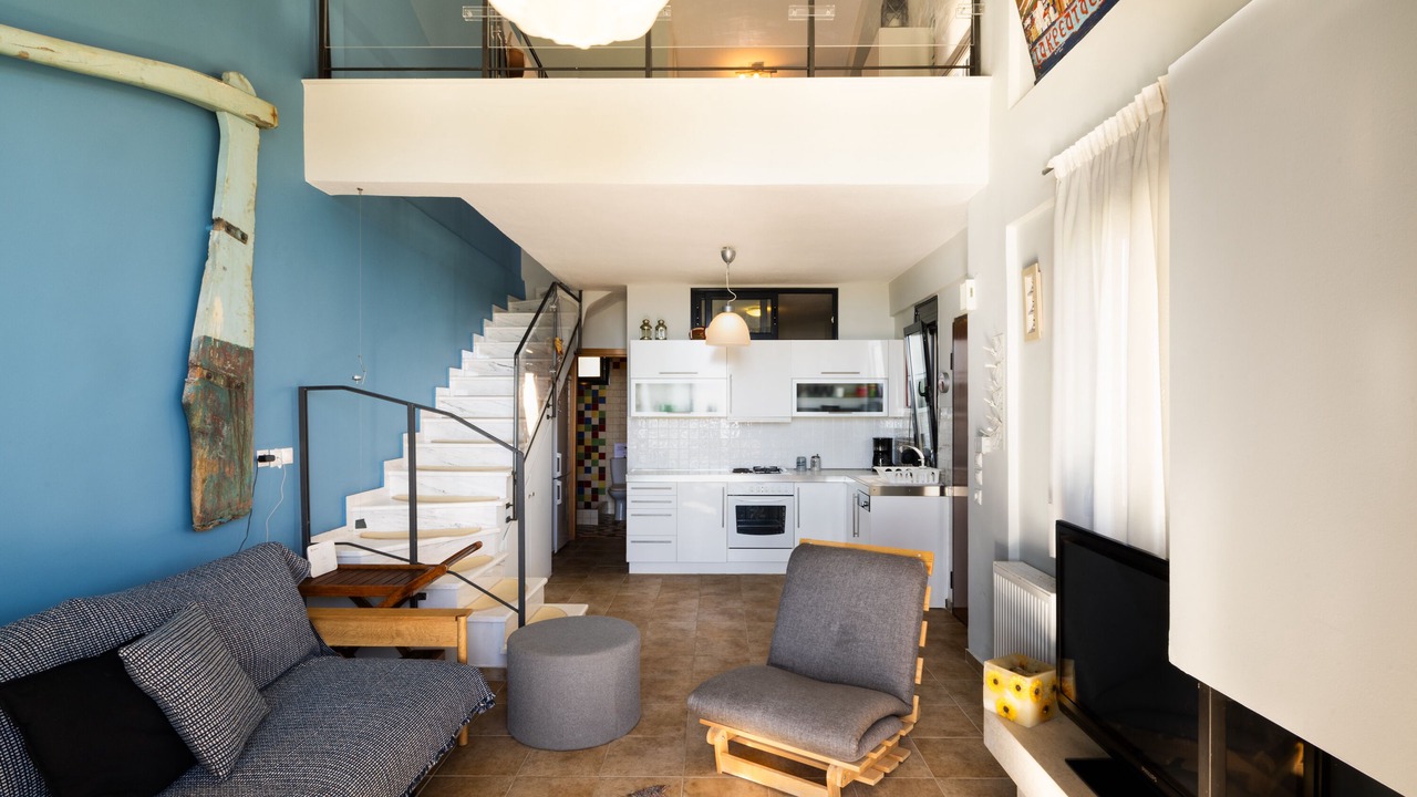 Photo of Livingroom in Kalamitsi