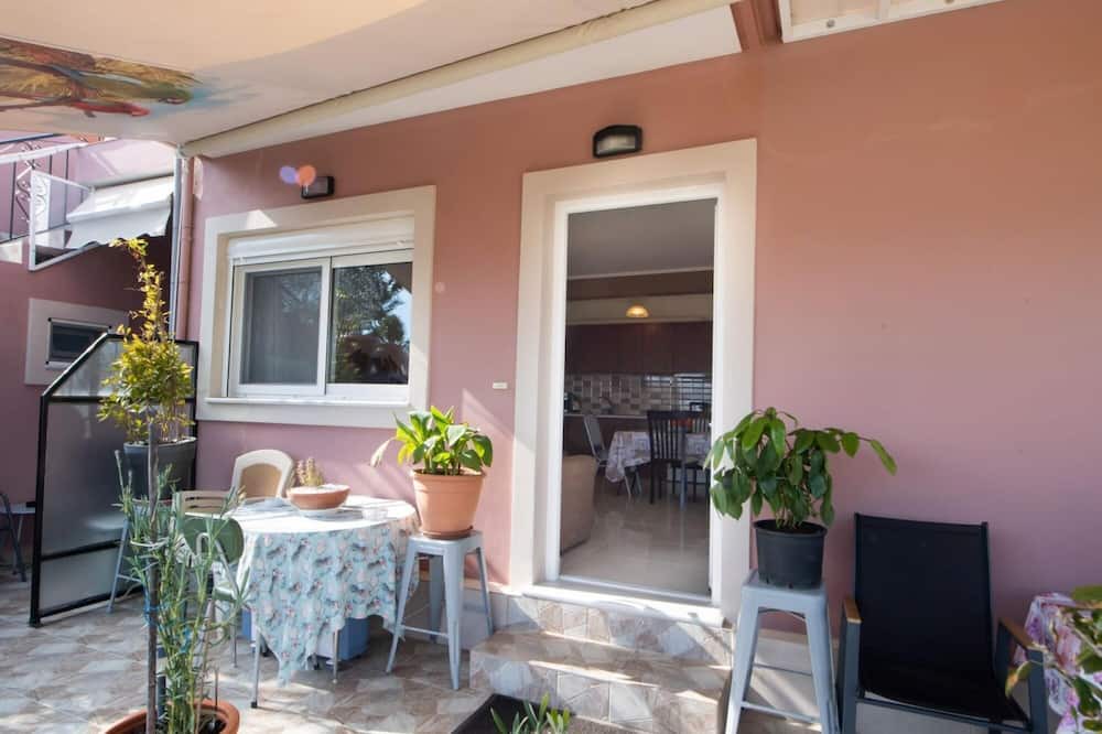 Photo of Patio Balcony in Lazarata