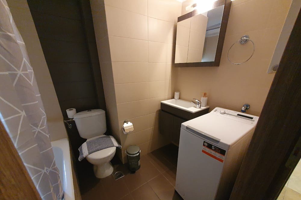 Photo of Bathroom in Ano Kipseli