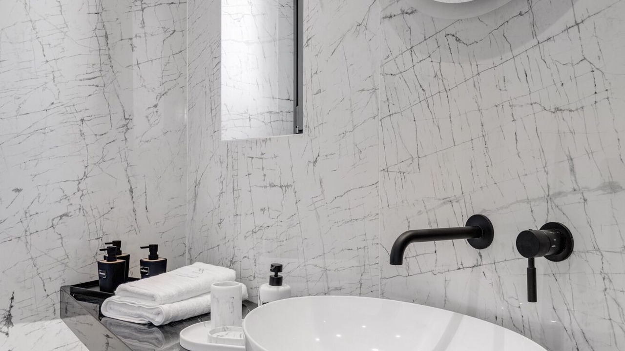 Photo of Bathroom in Ermoupoli