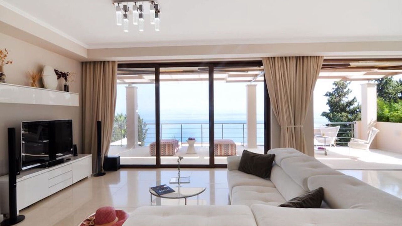 Photo of Livingroom in Perama