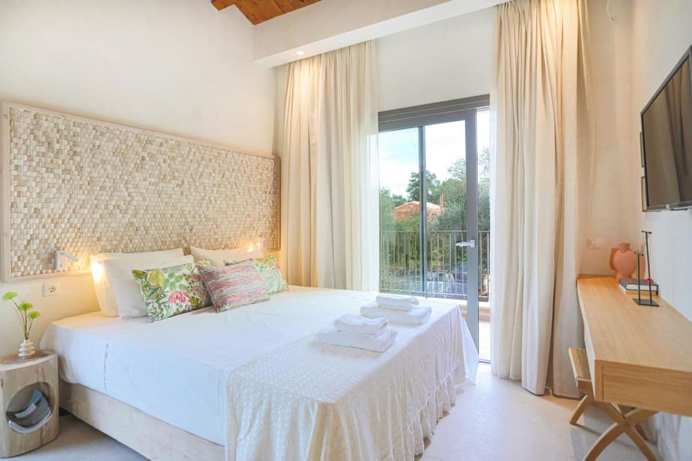 Photo of Bedroom in Kouramades