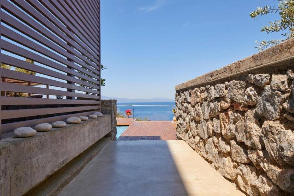 Photo of Outdoor in Kitries