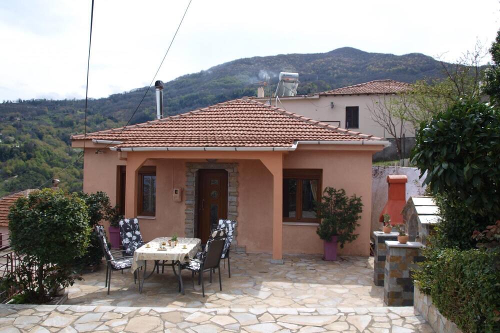 Photo of Outdoor in Makrirrakhi
