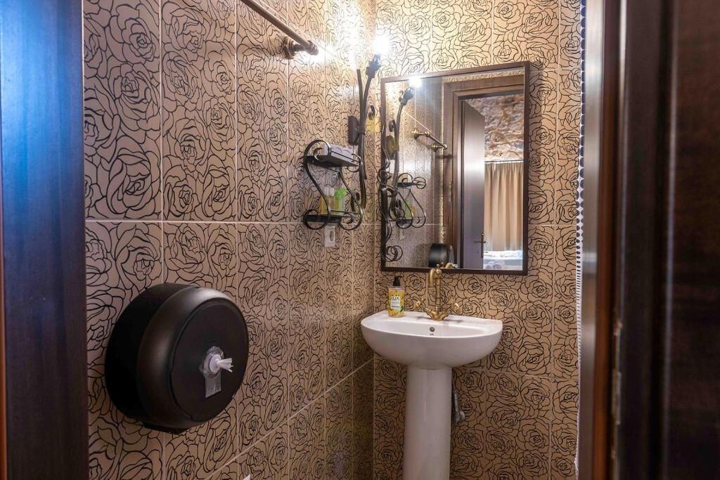 Photo of Bathroom in Florina