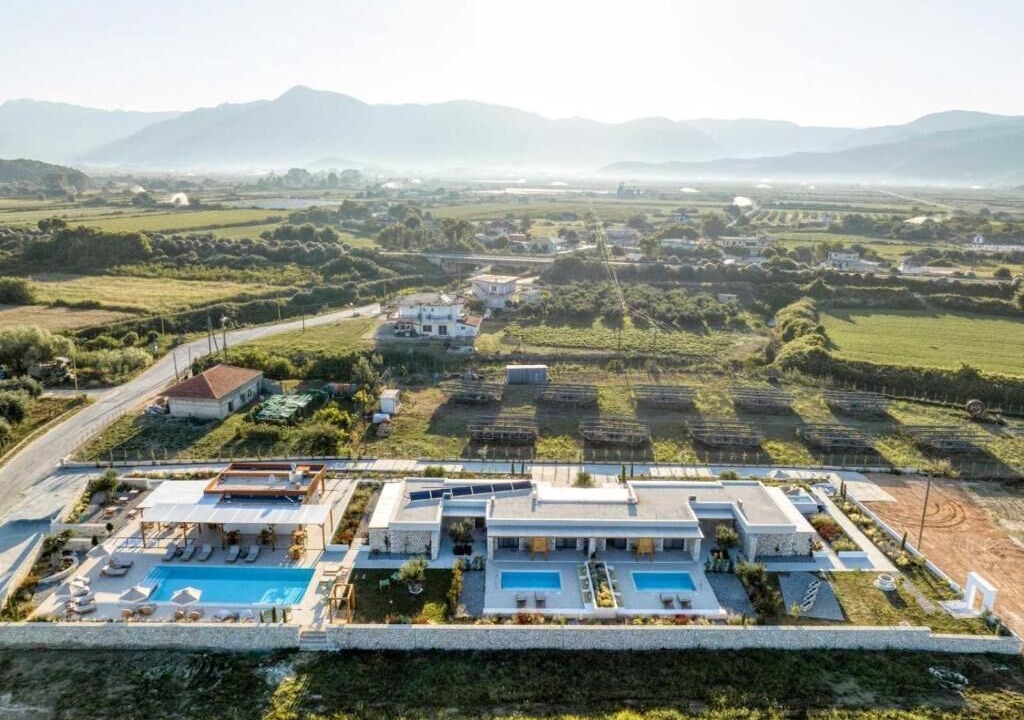 Photo of Outdoor in Valanidorrachi
