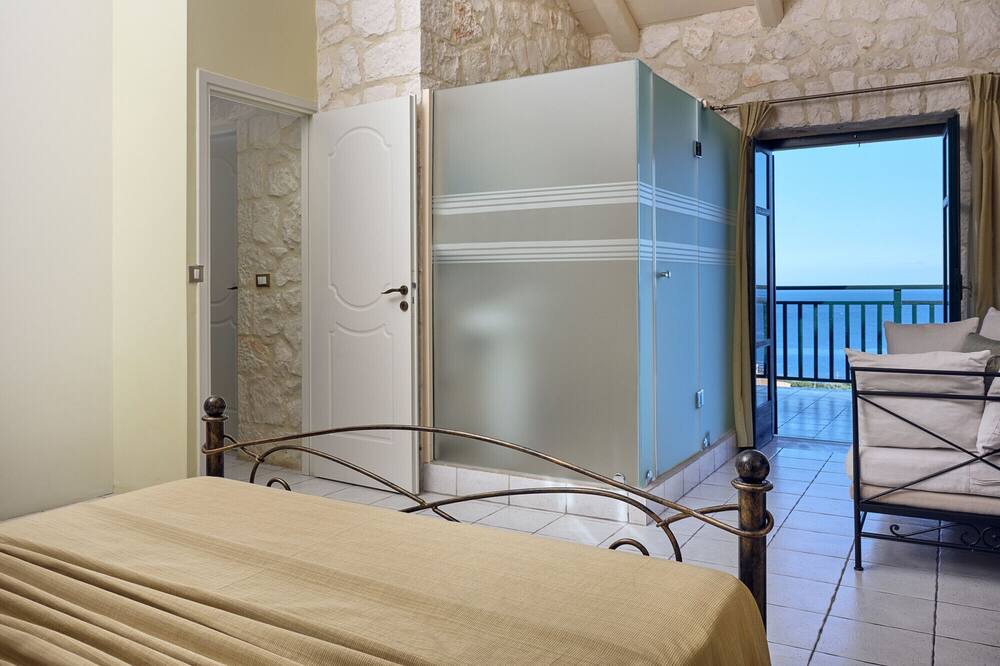 Photo of Bedroom in Varvara