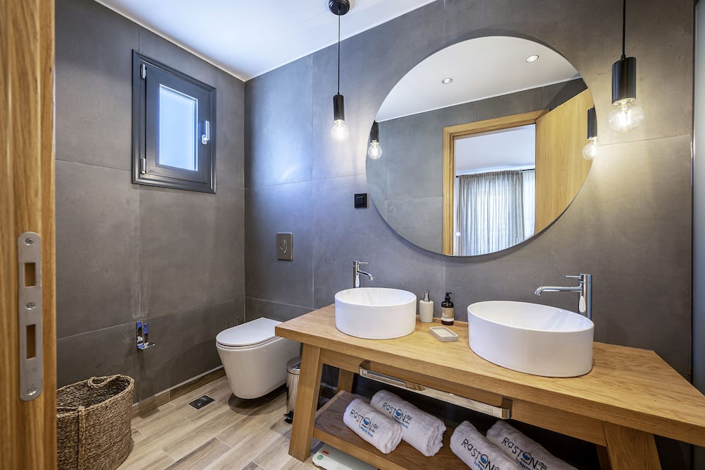 Photo of Bathroom in Paradisi