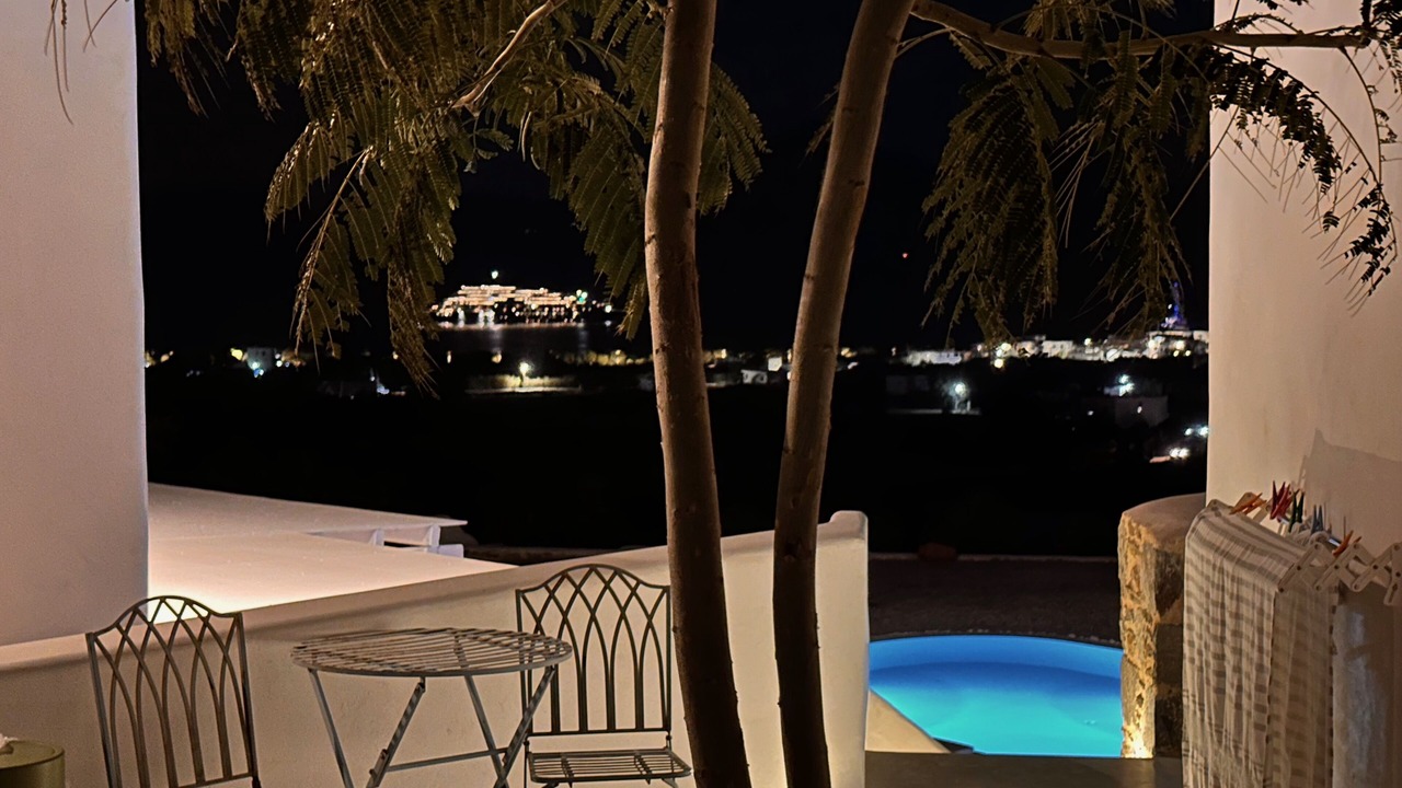 Photo of Outdoor in Adamas