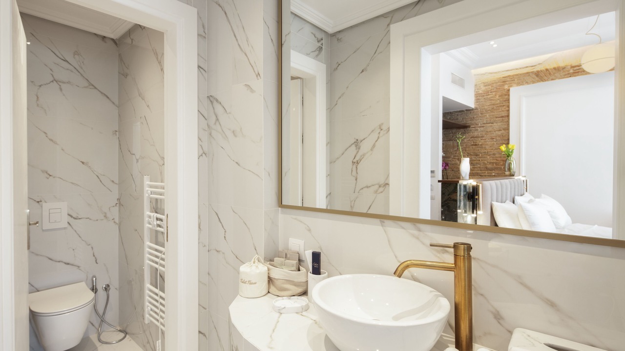 Photo of Bathroom in Thissio