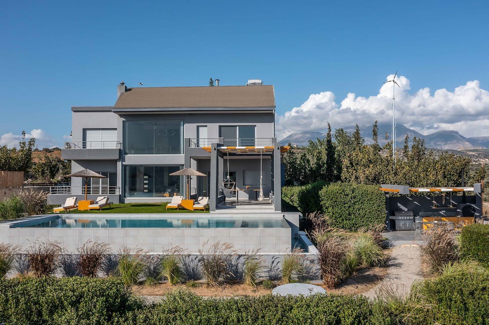 Photo of Outdoor in Mires