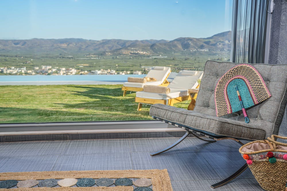 Photo of Outdoor in Mires