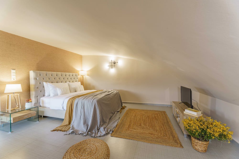 Photo of Bedroom in Mires