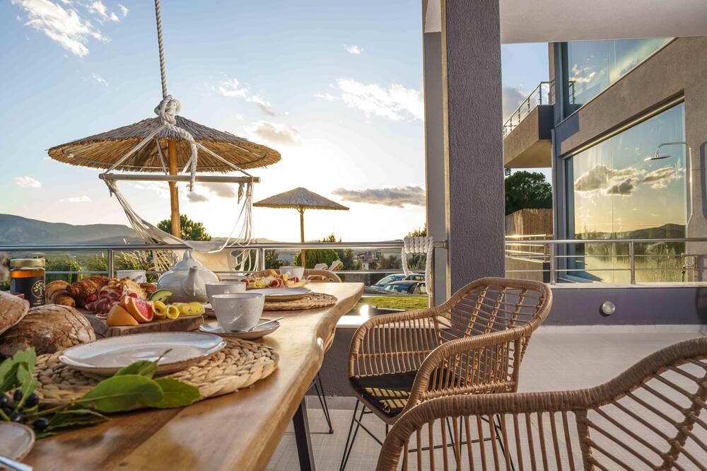 Photo of Outdoor in Mires