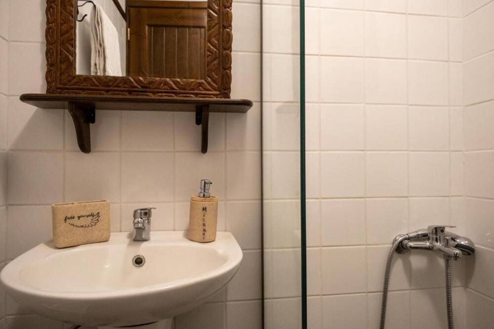 Photo of Bathroom in Vizitsa