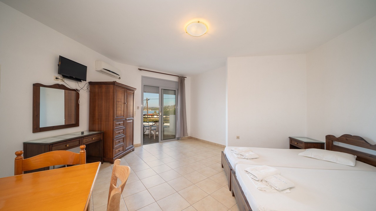 Photo of Bedroom in Mousata