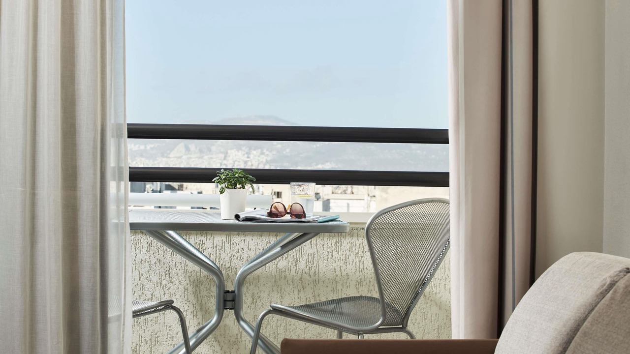 Photo of Patio Balcony in Omonia