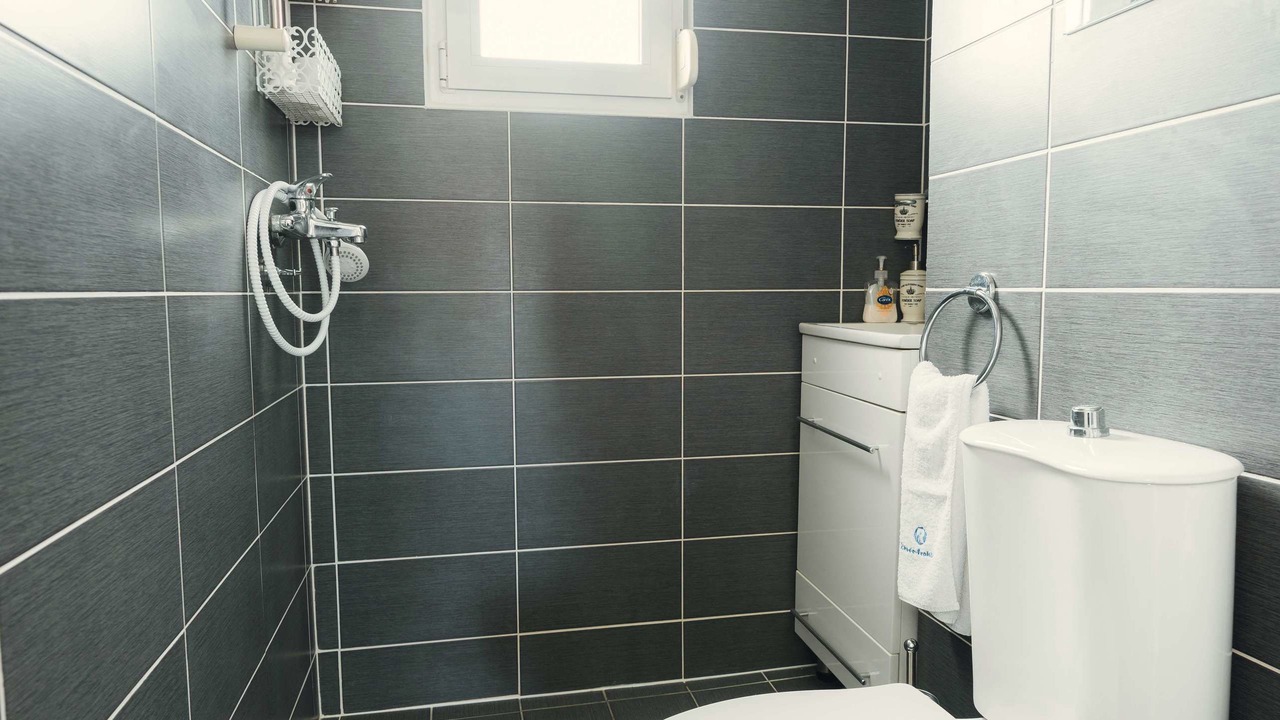 Photo of Bathroom in Gennadi