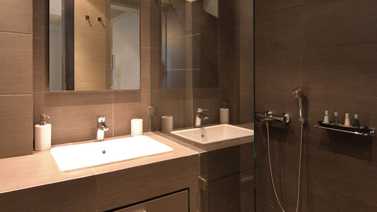 Photo of Bathroom in Saronikos