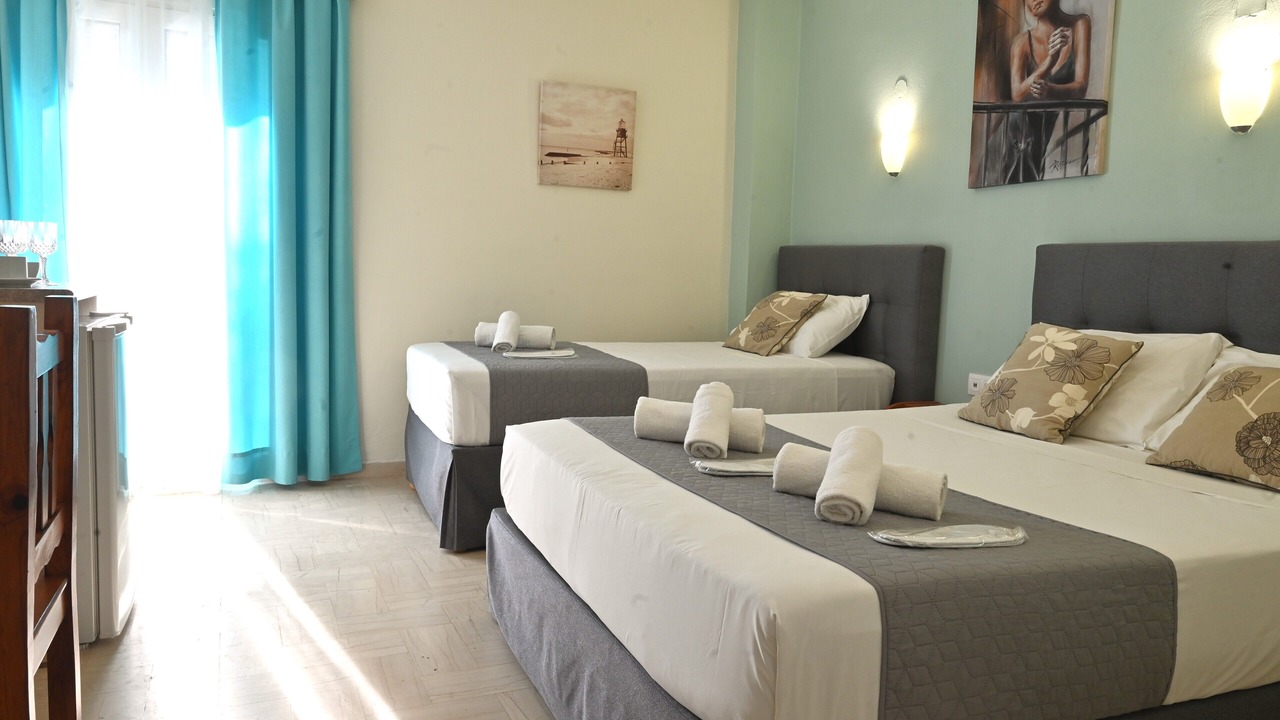 Photo of Bedroom in Benitses
