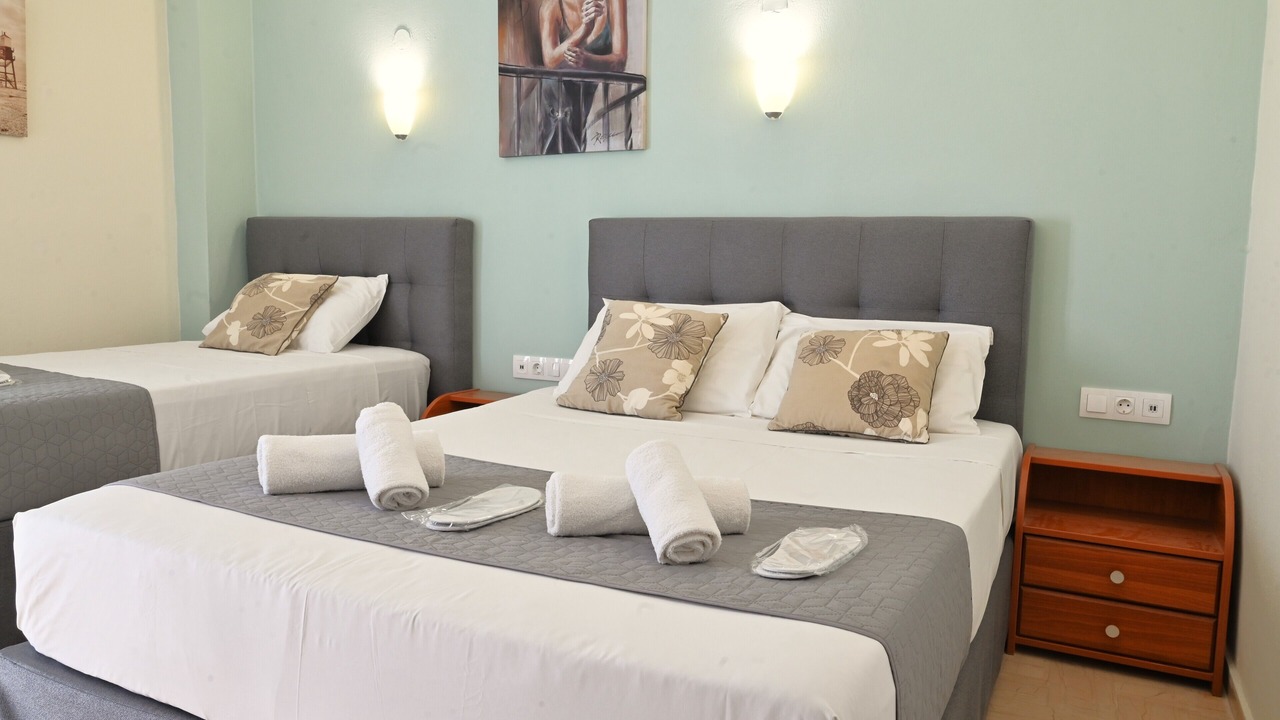 Photo of Bedroom in Benitses