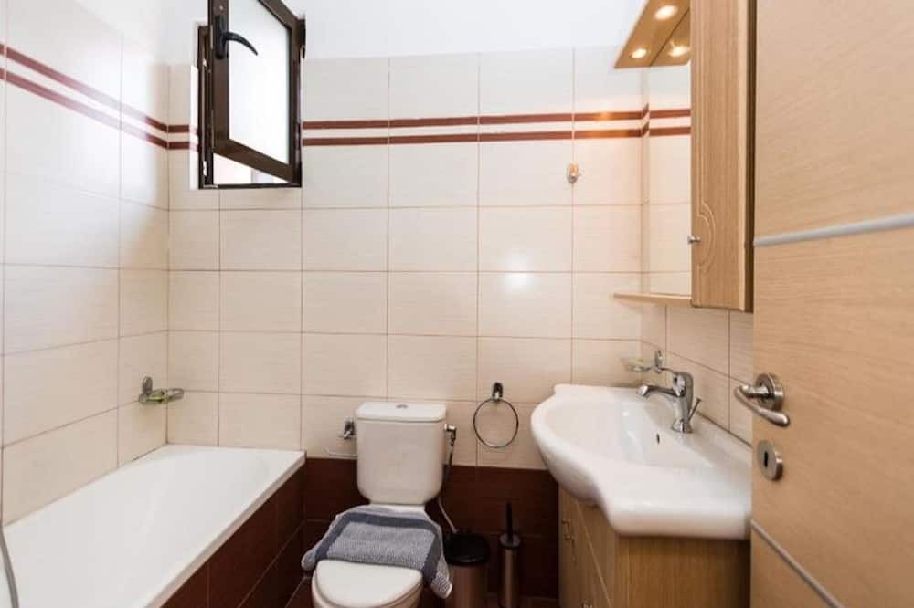 Photo of Bathroom in Loutra