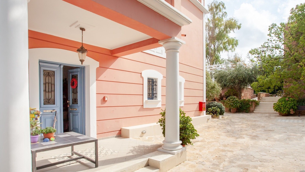 Photo of Others in Pyrgos Psilonerou
