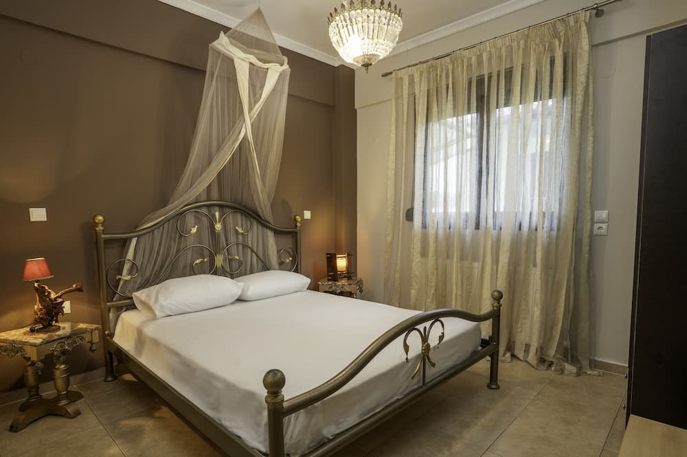 Photo of Bedroom in Dio-Olympos