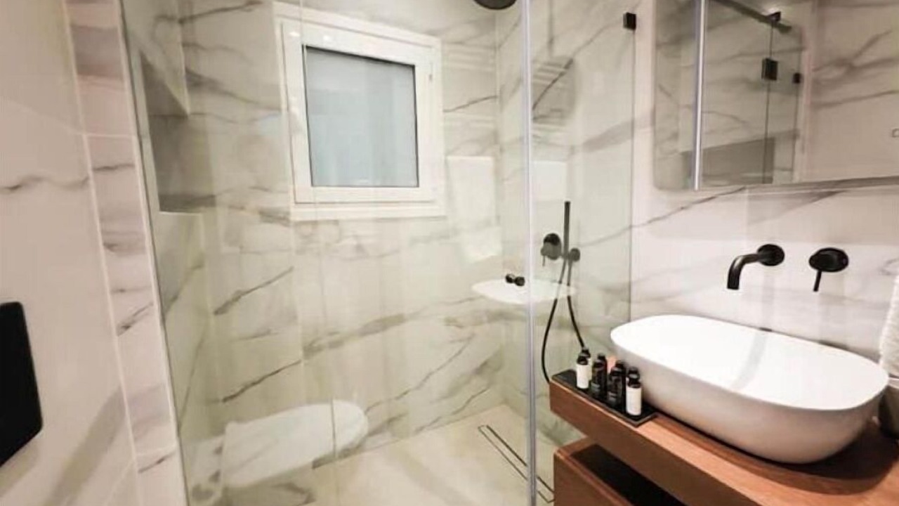Photo of Bathroom in Ano Patisia