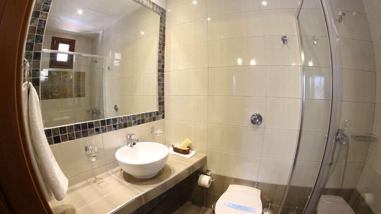 Photo of Bathroom in Troulos