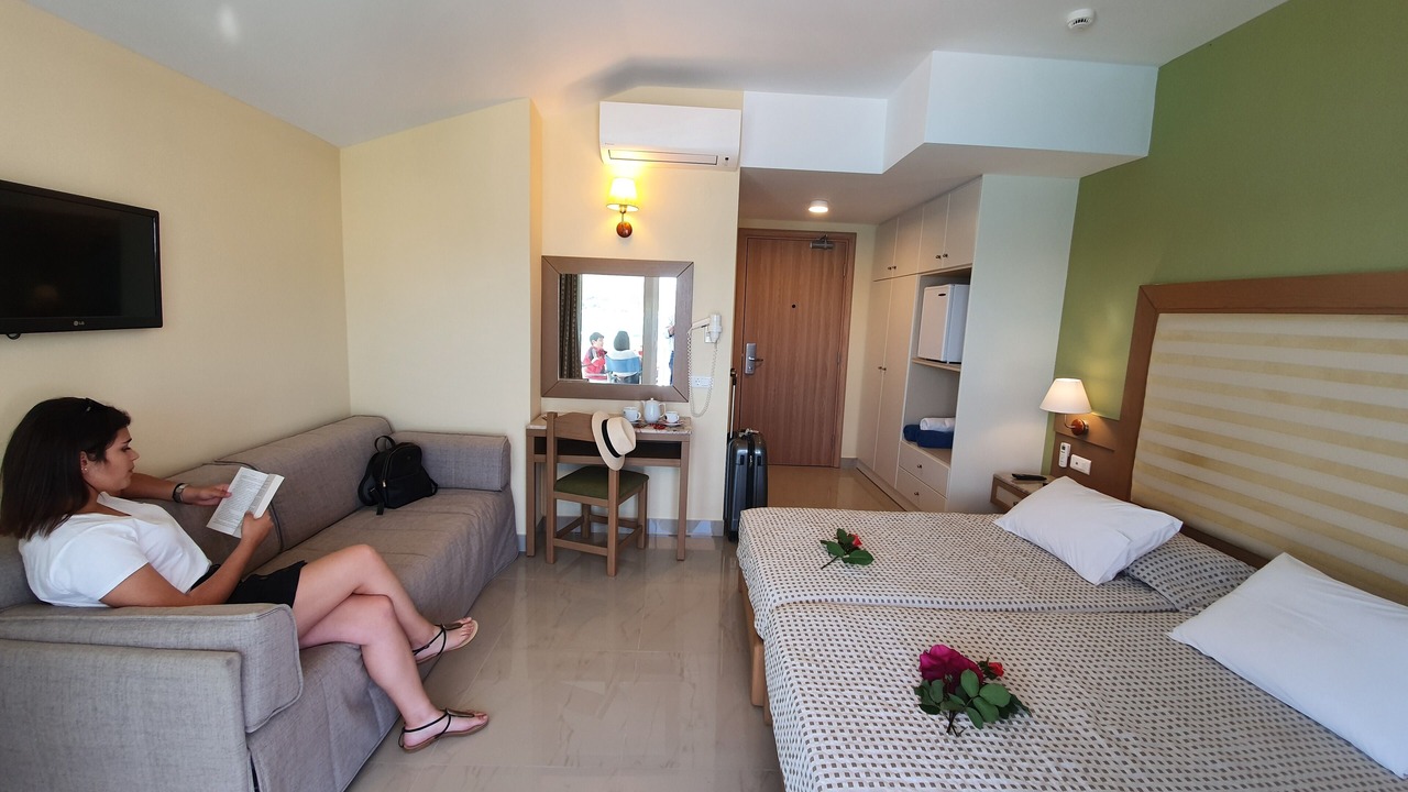 Photo of Bedroom in Tolo