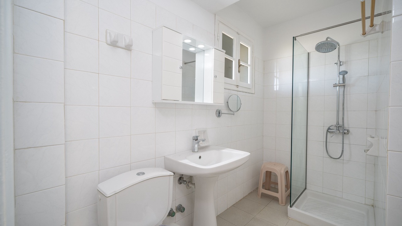 Photo of Bathroom in Poros