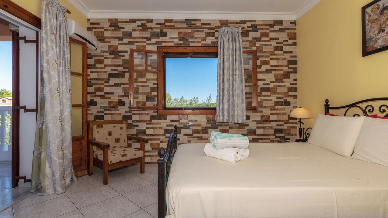 Photo of Bedroom in Ano Vasilikos