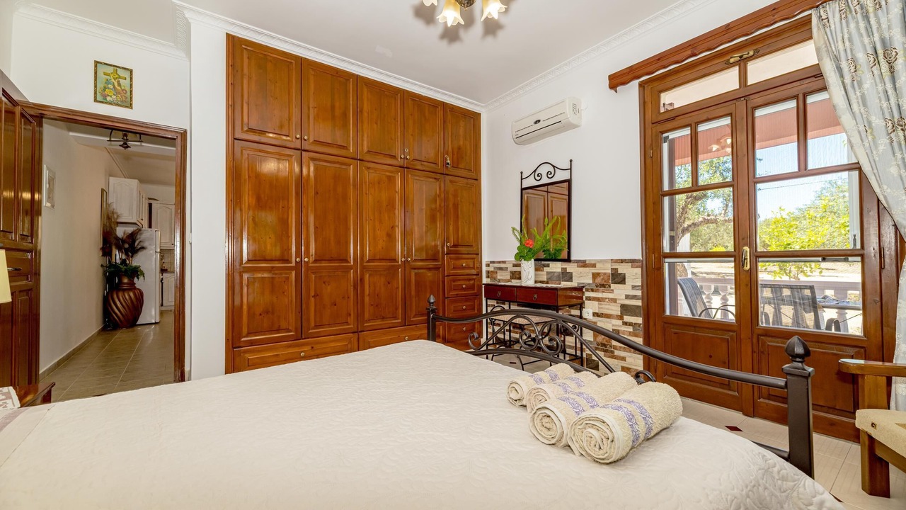 Photo of Bedroom in Ano Vasilikos